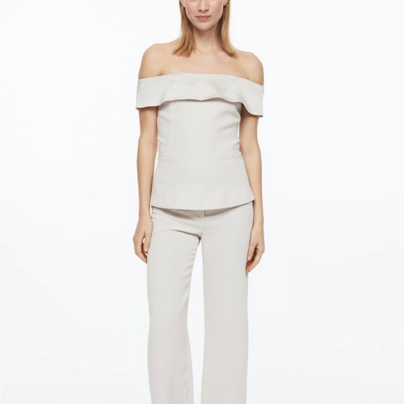 H&M NWT Off the shoulder satin feel peplum top - Picture 3 of 6